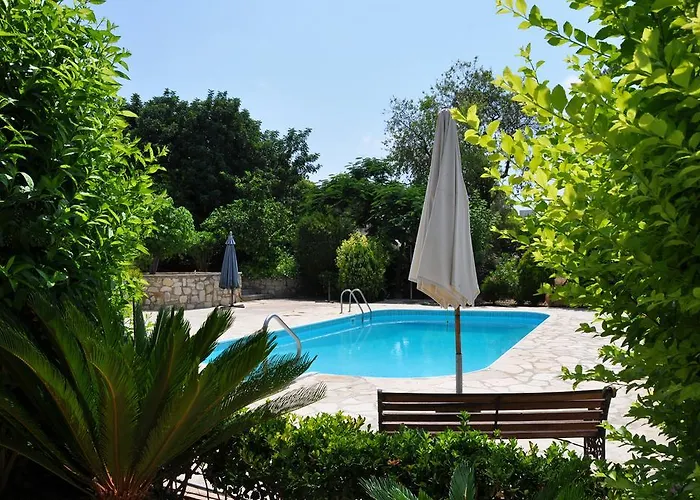 Semesterbostad Anna Maria Pégeia